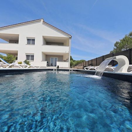 Apartmani Vlado Mitar Sukošan 외부 사진